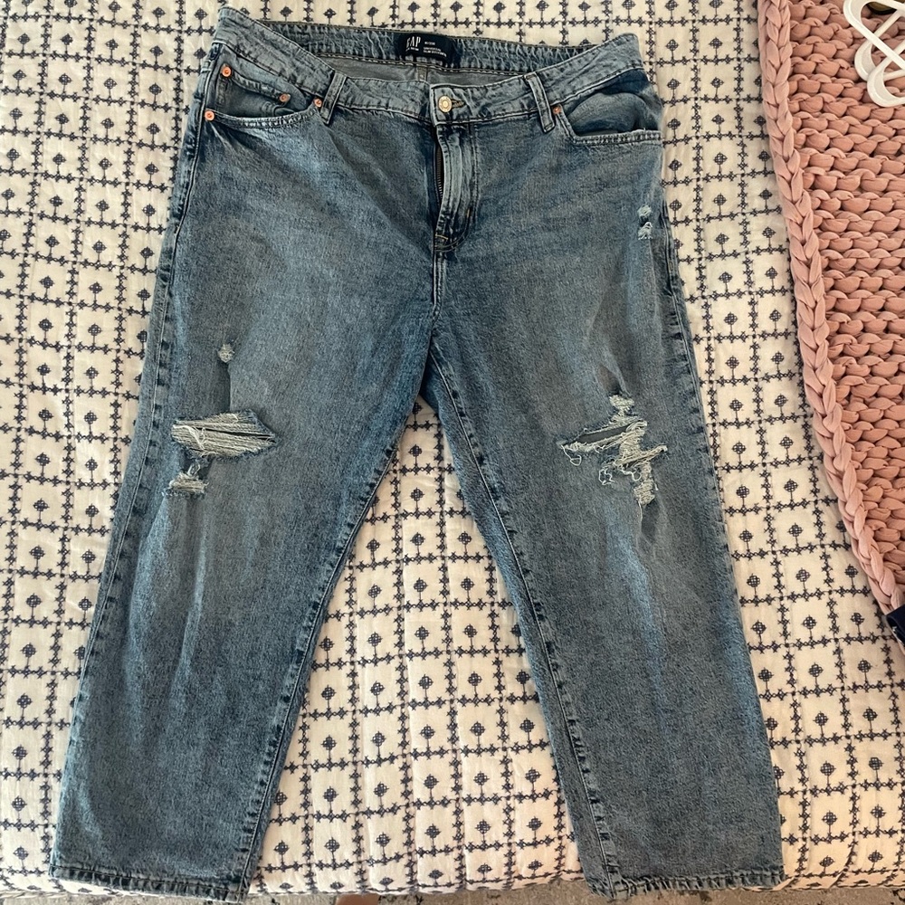Gap denim original slim boyfriend distressed jeans 16/33